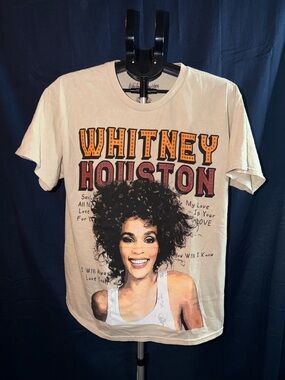Whitney Houston Graphic Tee Portrait Shirt Cream Size Small NWOT